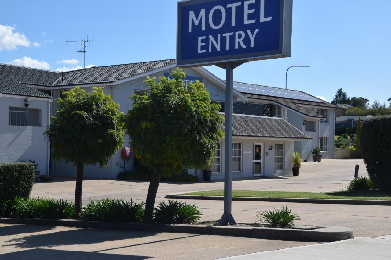 Best Western Coachman'S Inn Motel 배서스트 외부 사진